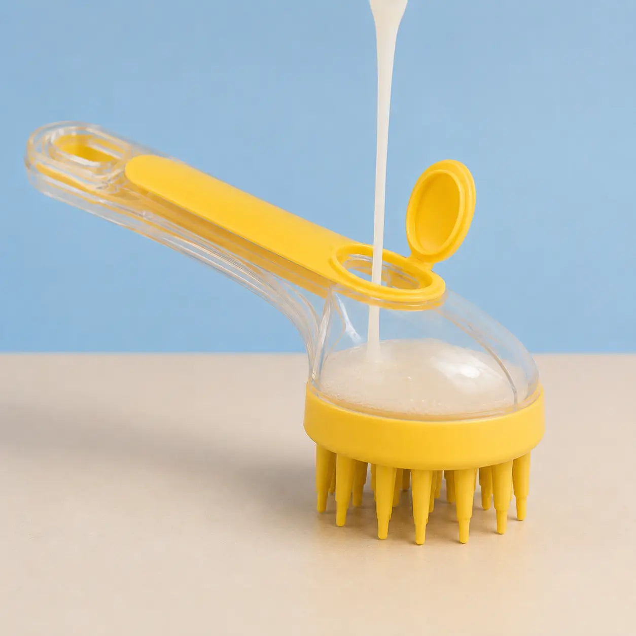 Furavora Bath Shampoo Brush — Shampoo brush yellow