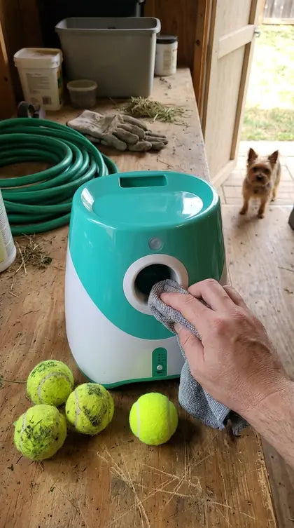 Customer photo featuring Furavora Auto Ball Launcher