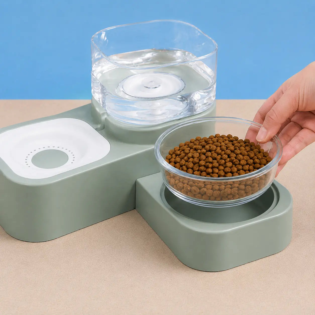 Furavora Gravity Water Station — Green 1 style