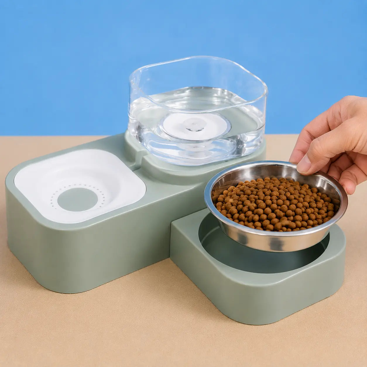 Furavora Gravity Water Station — Green 2 style